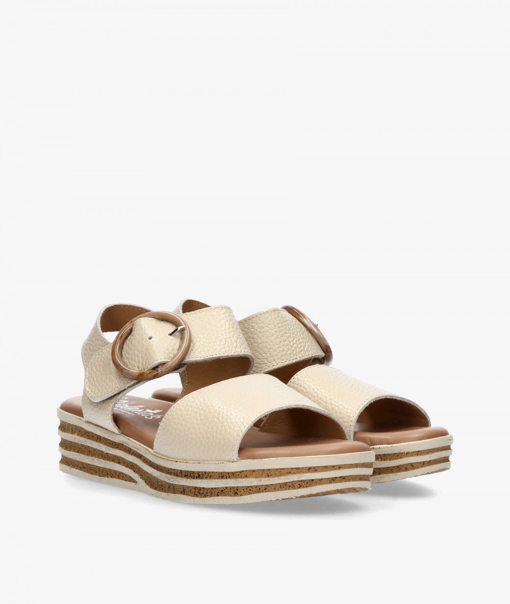 Sandalias Valeria´s  1946 en beige