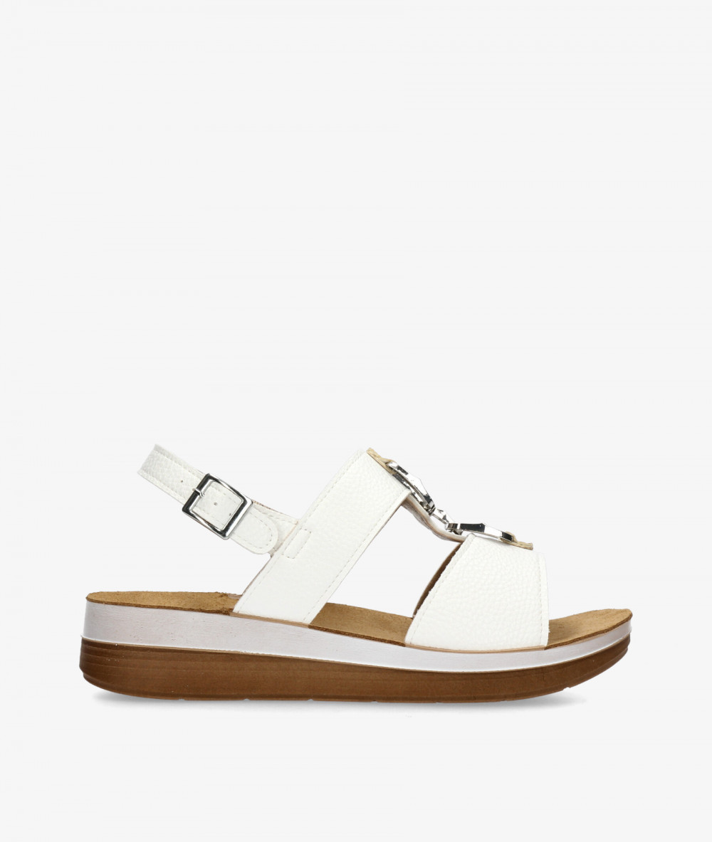 Sandalias INBLU  FT31 en blanco