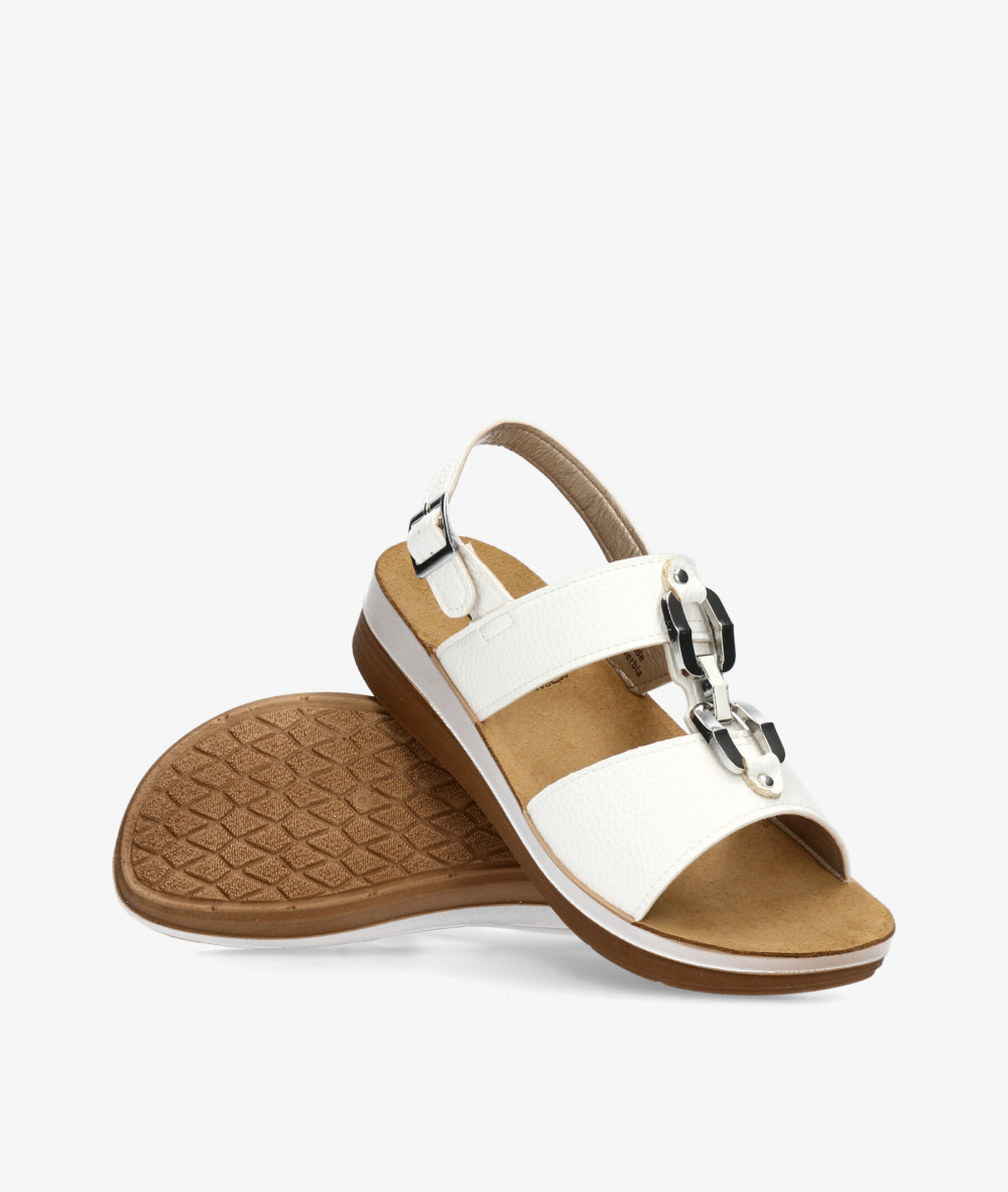 Sandalias INBLU  FT31 en blanco