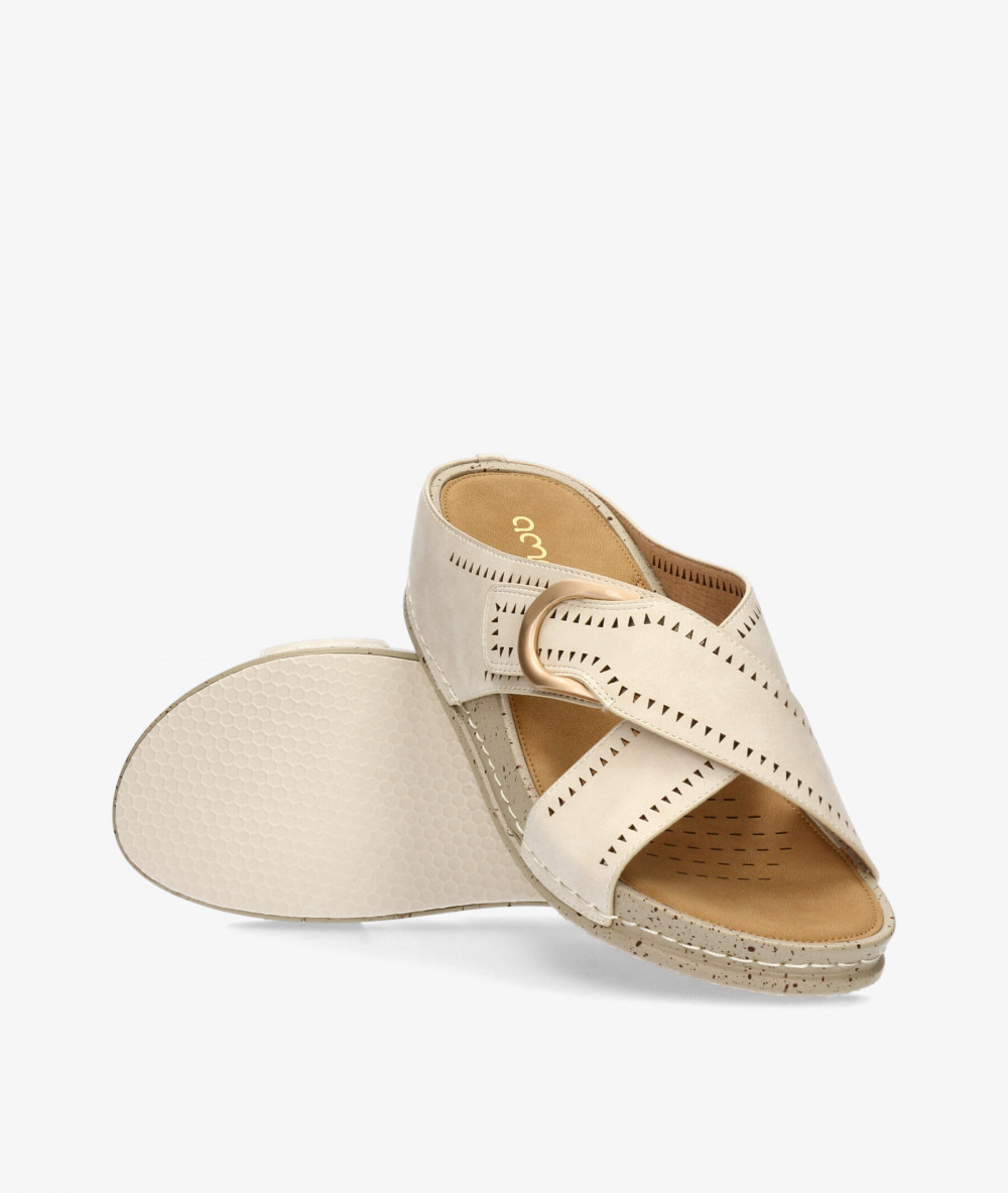 Sandalias Amarpies  30224 en hueso