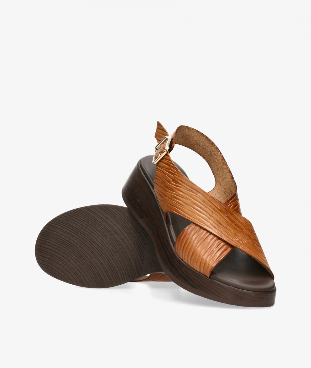 Sandalias Paula Urban  33-2070 en cuero