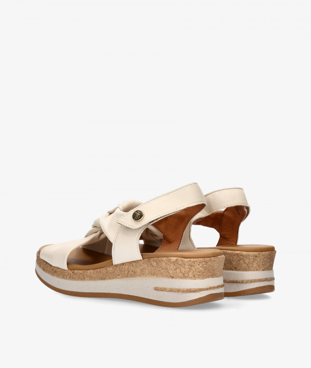 Sandalias Paula Urban  35-335 en hueso