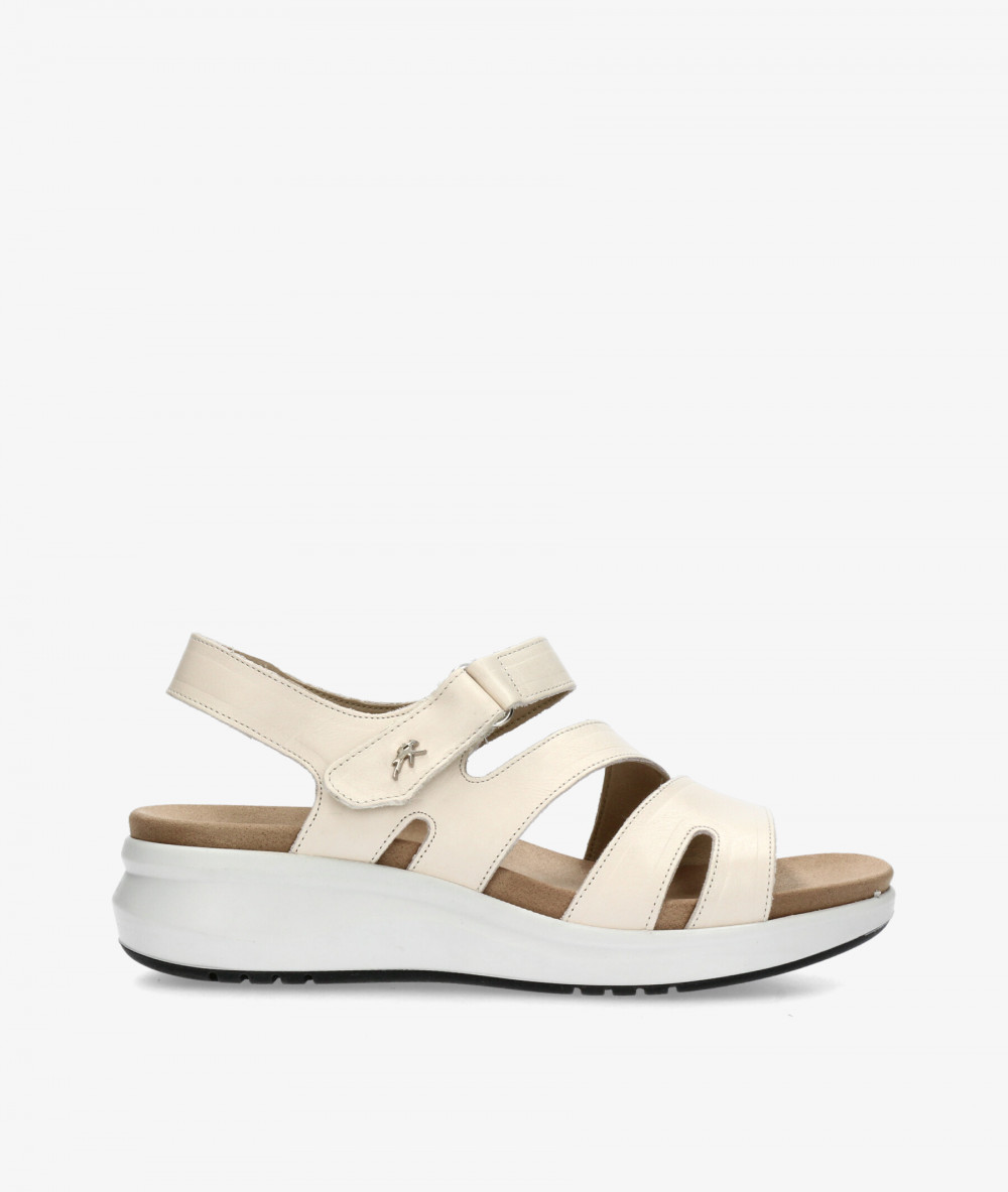 Sandalias Fluchos  F1478 en hueso
