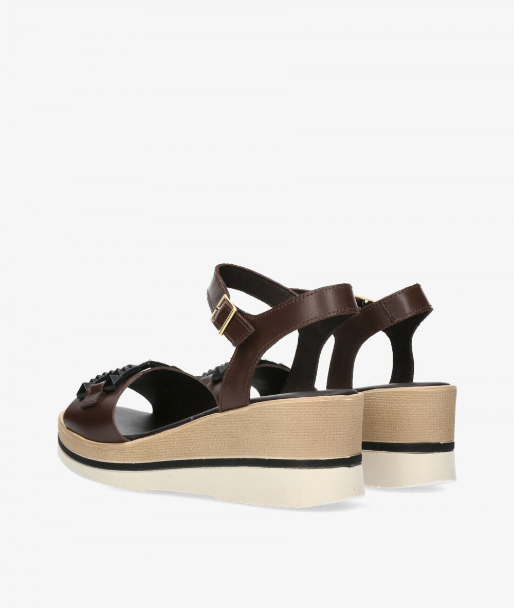 Sandalias Kénnebec  1008 en marrón