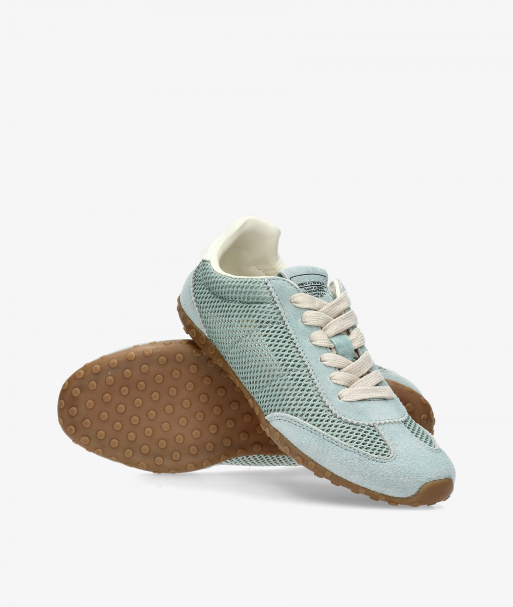 Deportivos Corina  M6025 en jeans