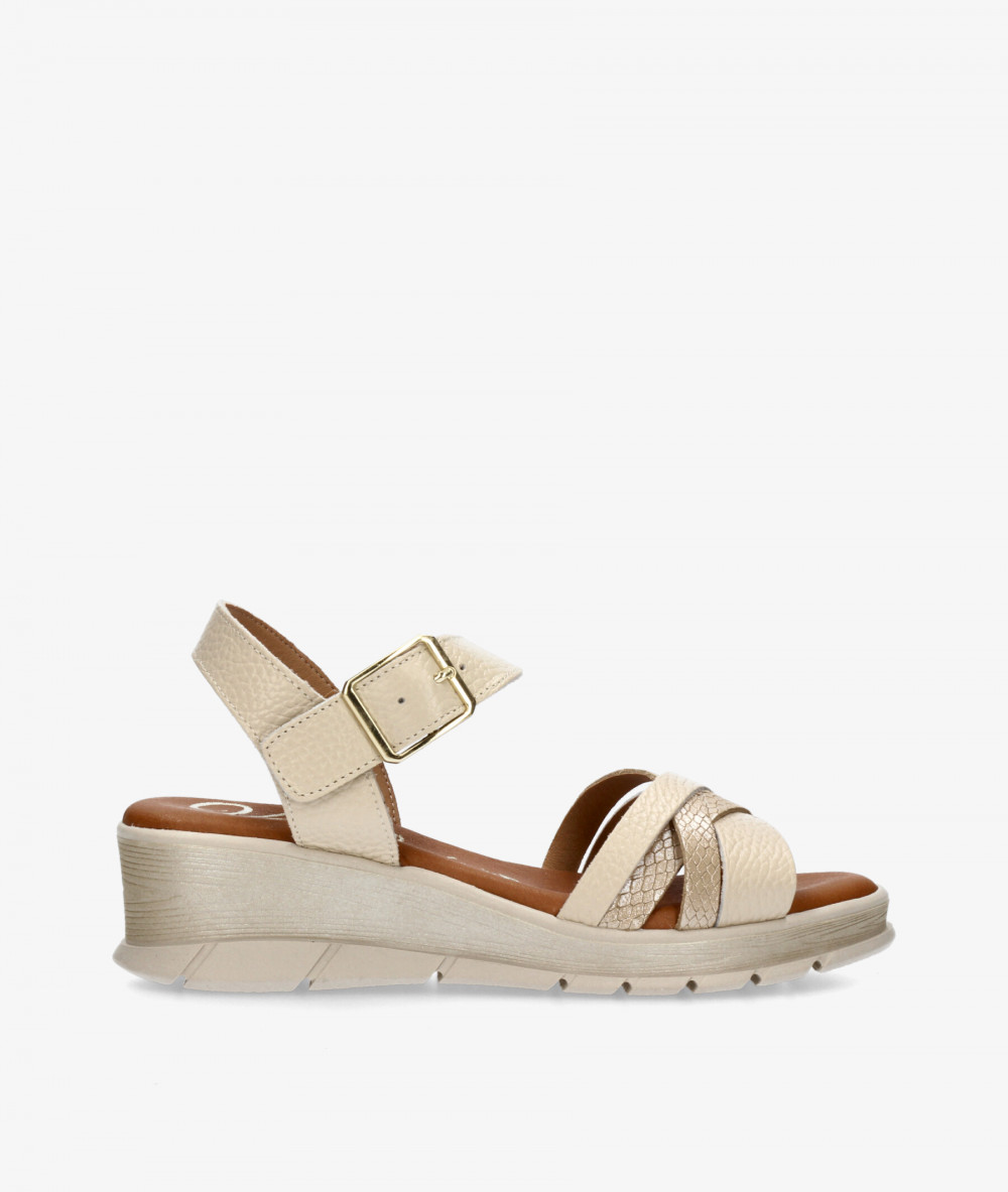Sandalias Valeria´s  2650 en beige