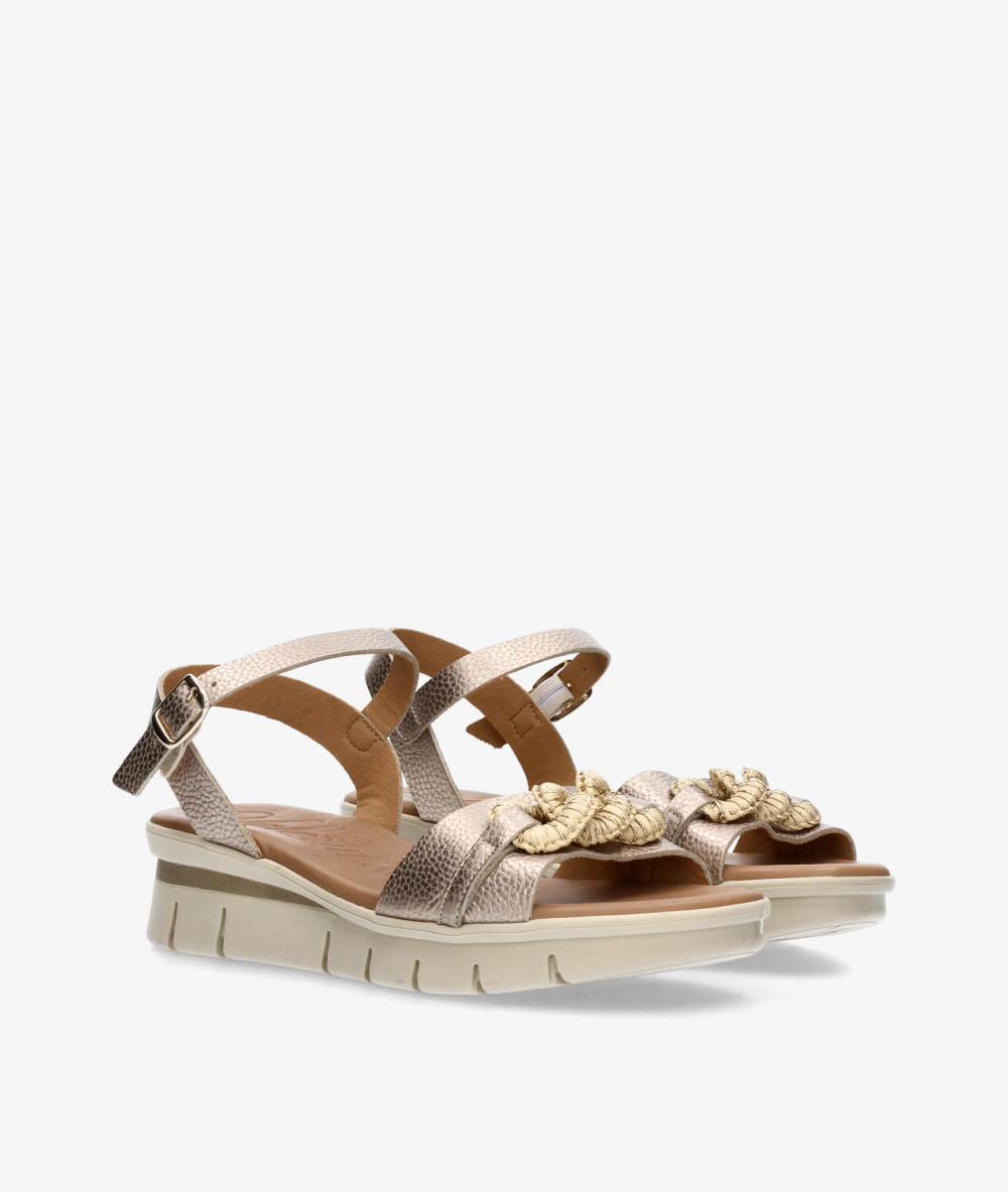 Sandalias Valeria´s  2622-R en taupe metalizado