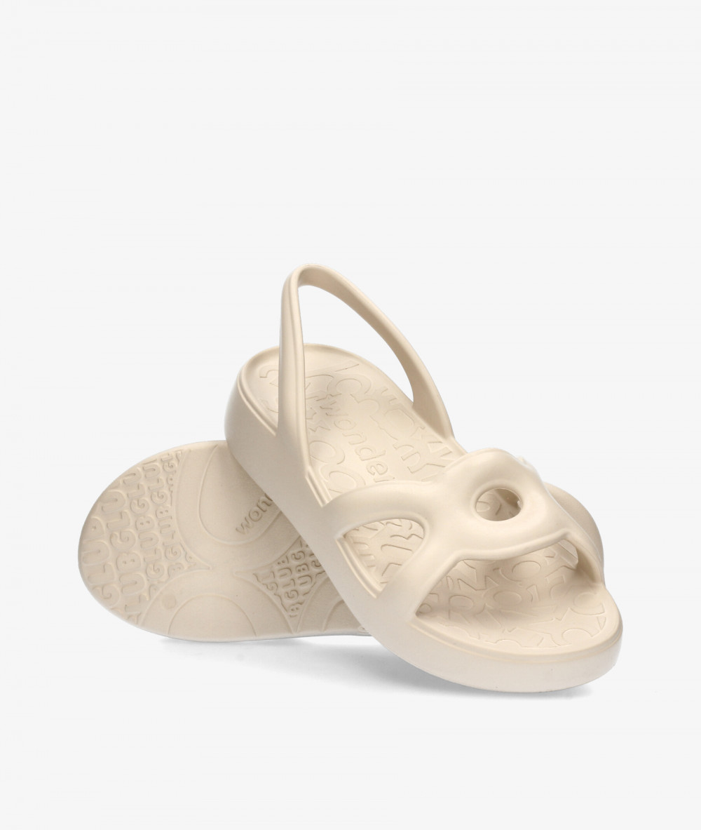 Sandalias Wonders  GLUB en beige