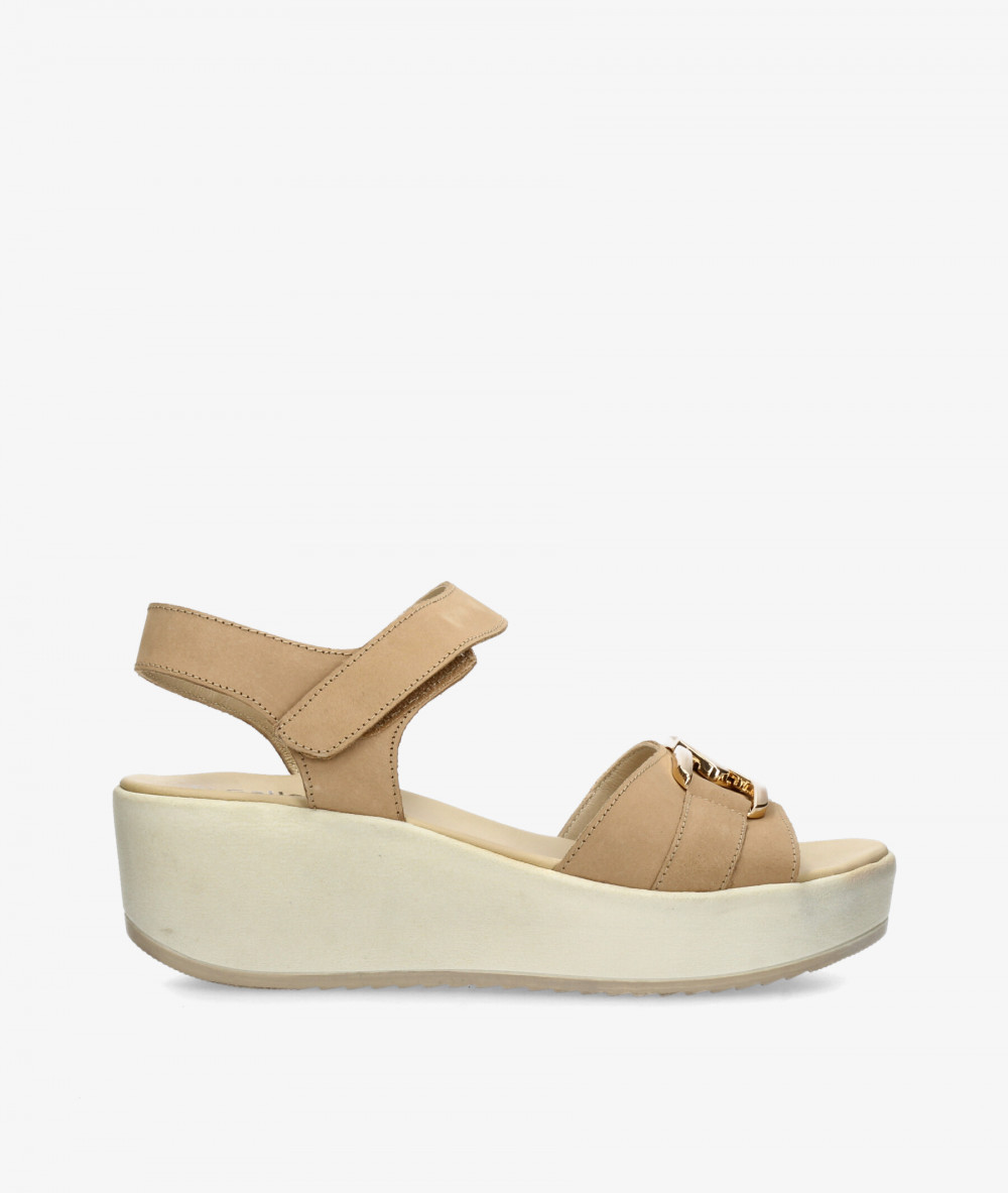 Sandalias St. Gallen  JULIE 02 en nobuck camello