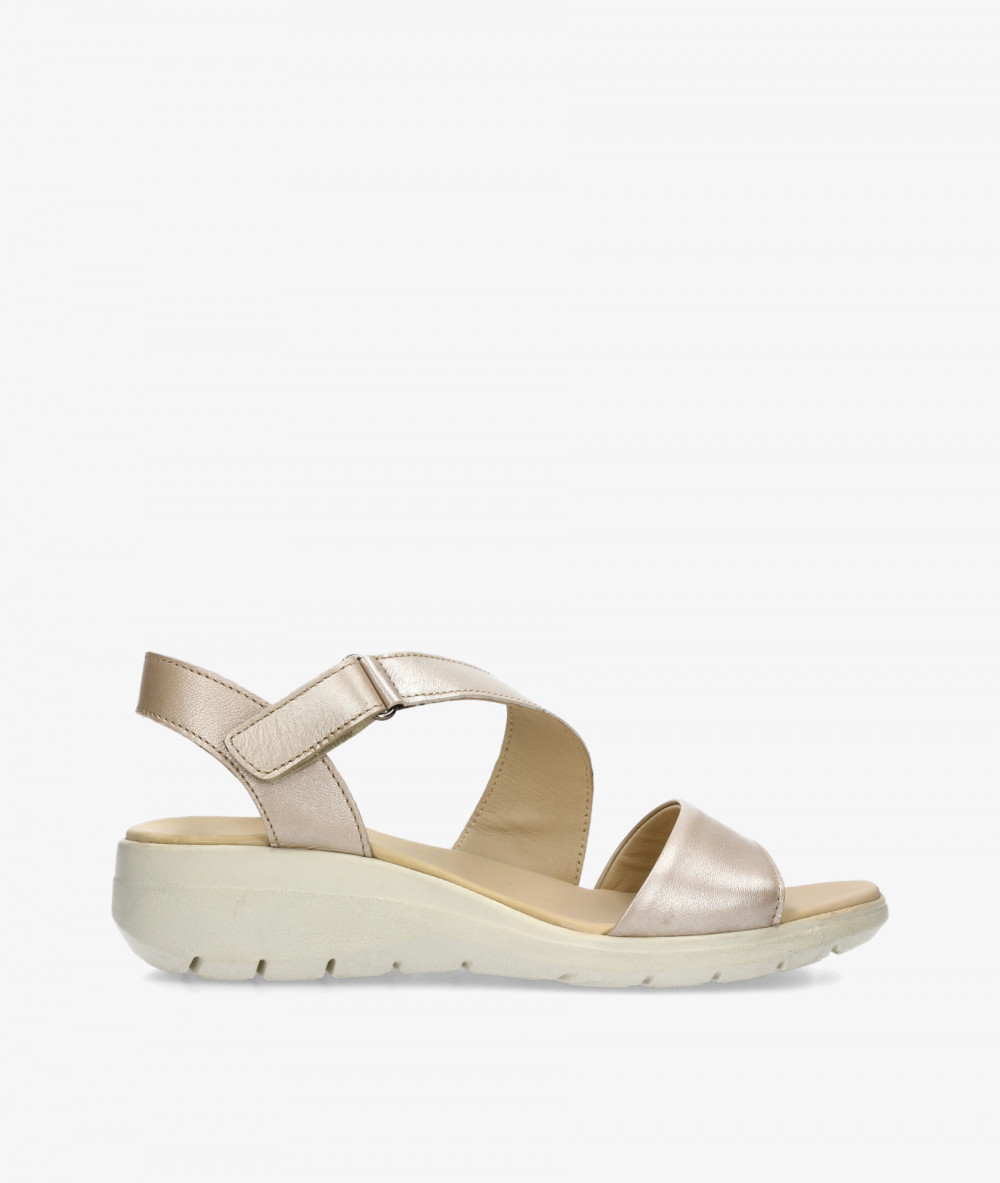 Sandalias St. Gallen  FLOR 02 en taupe metalizado