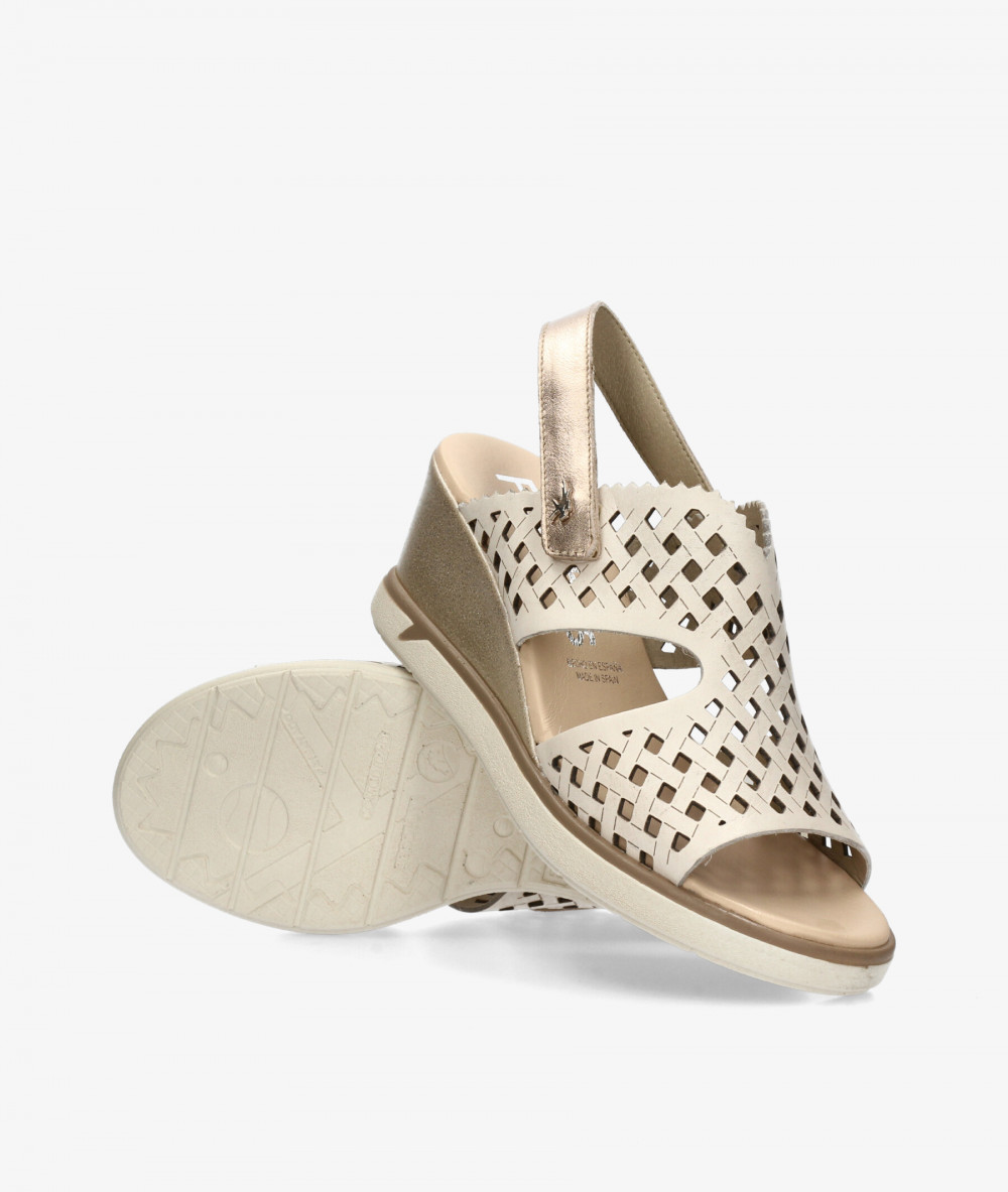 Sandalias Fluchos  F1972 en hueso