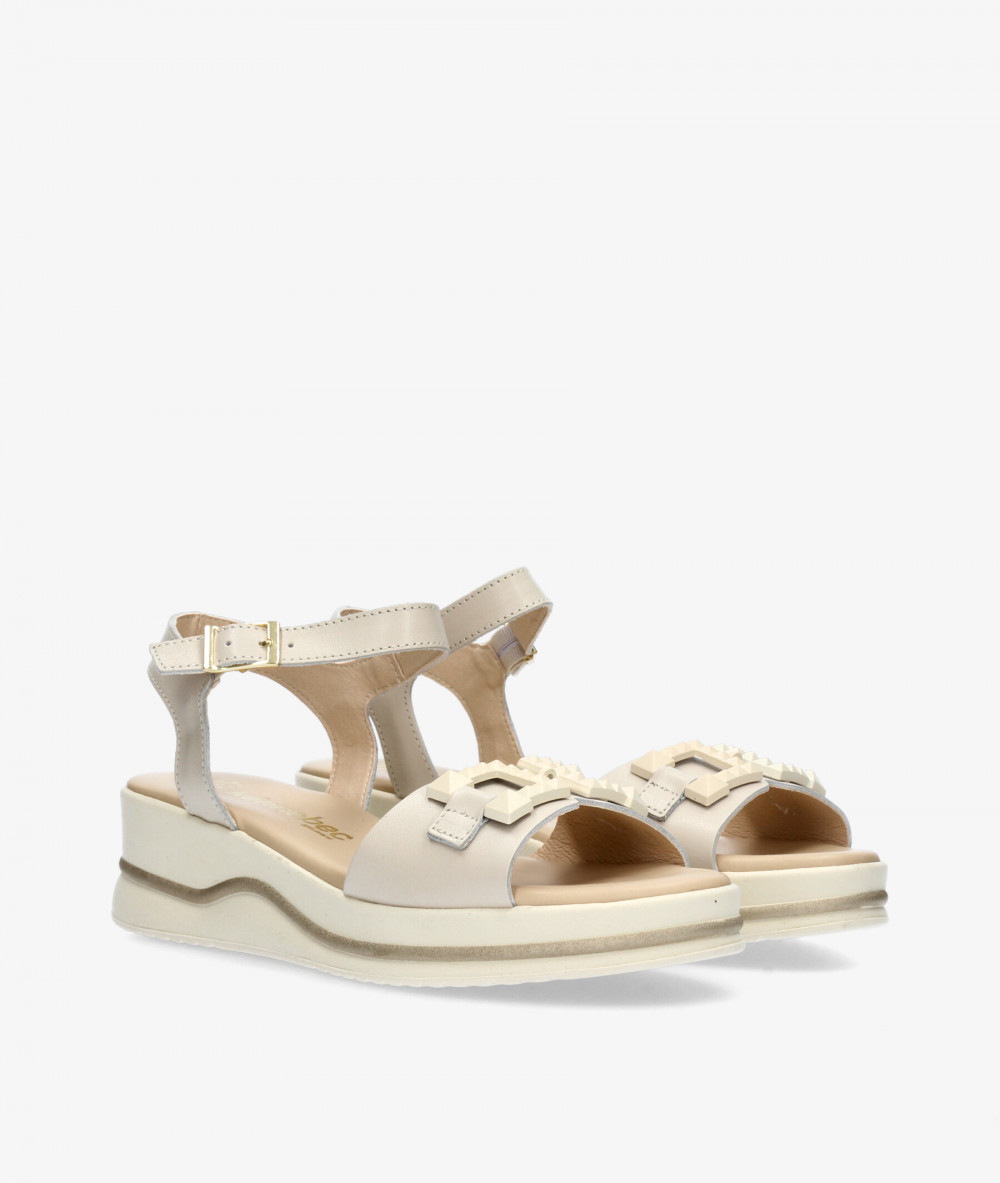 Sandalias Kénnebec  1008 en hueso