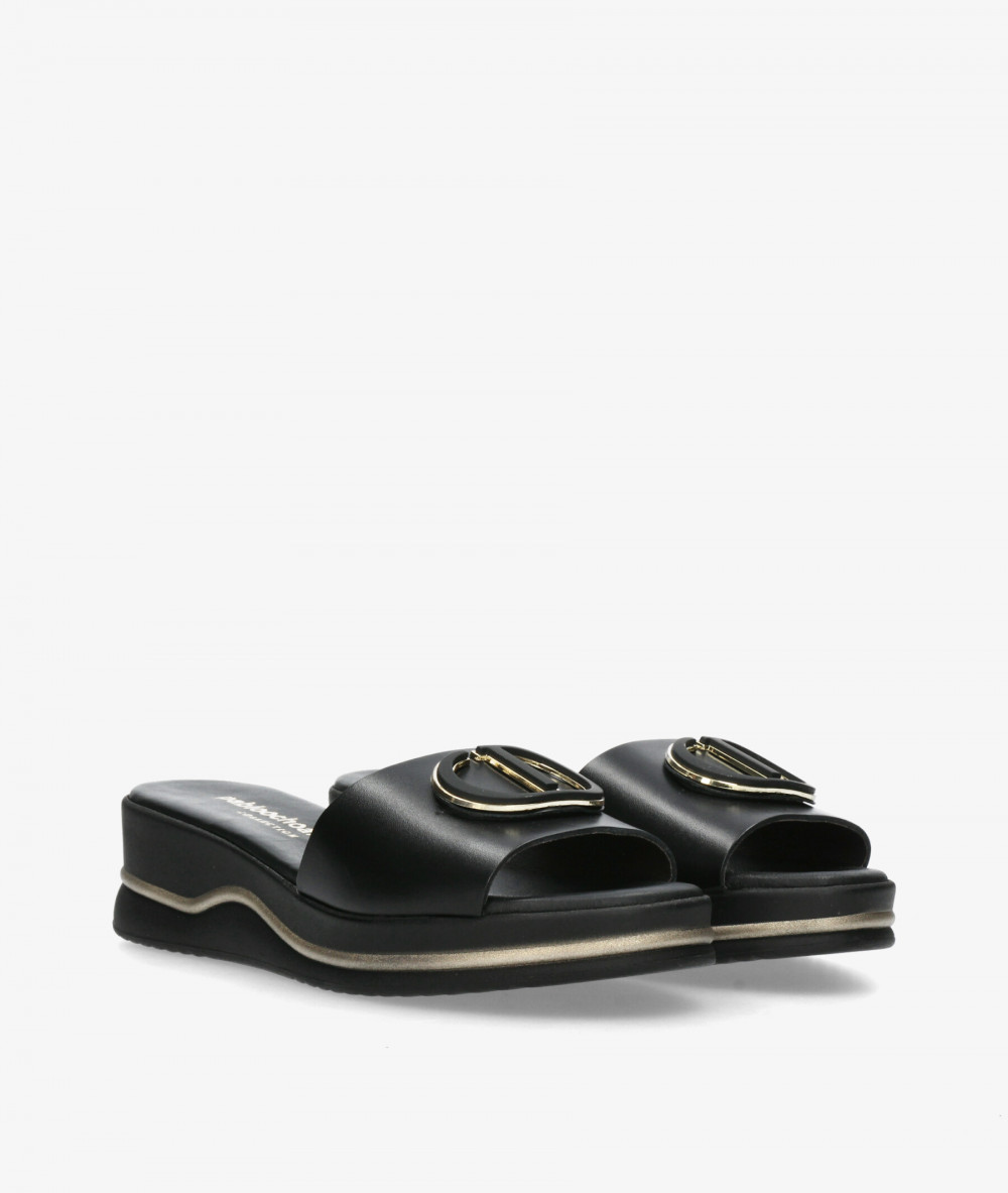Sandalias pabloochoa.shoes  1018 en negro