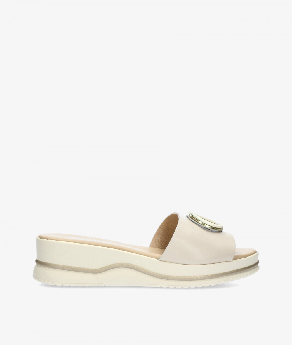 Sandalias pabloochoa.shoes  1018 en hueso