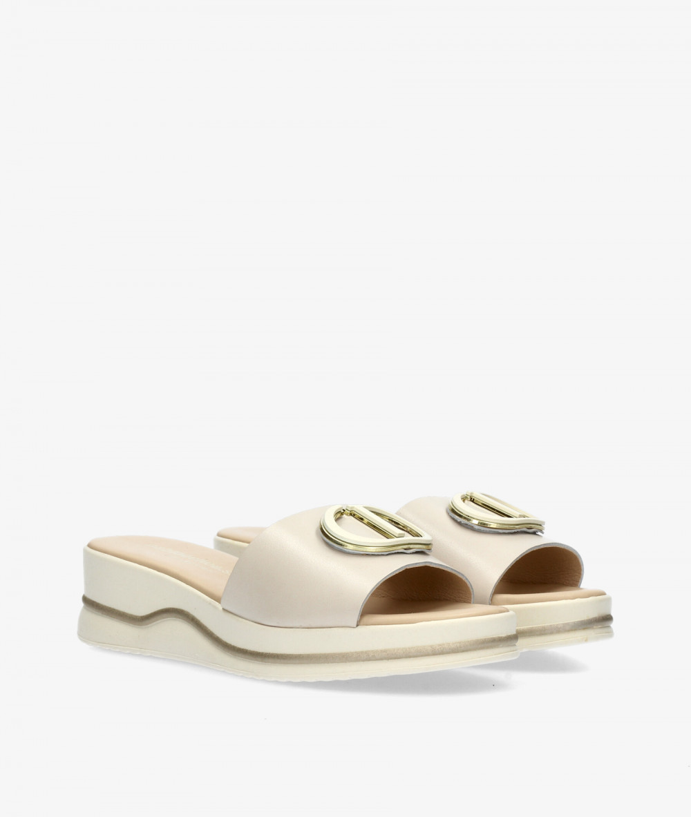 Sandalias pabloochoa.shoes  1018 en hueso