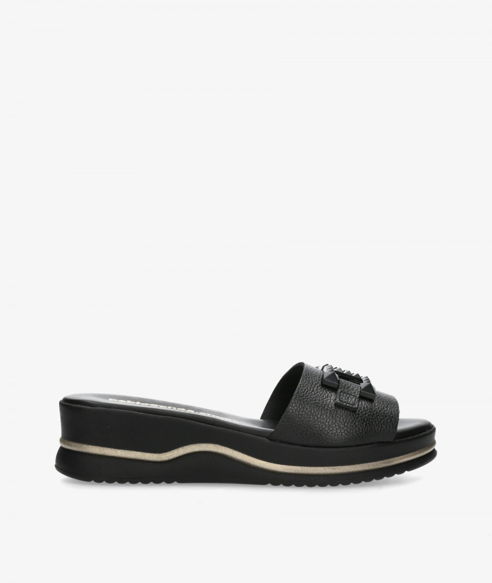 Sandalias pabloochoa.shoes  1015 en negro