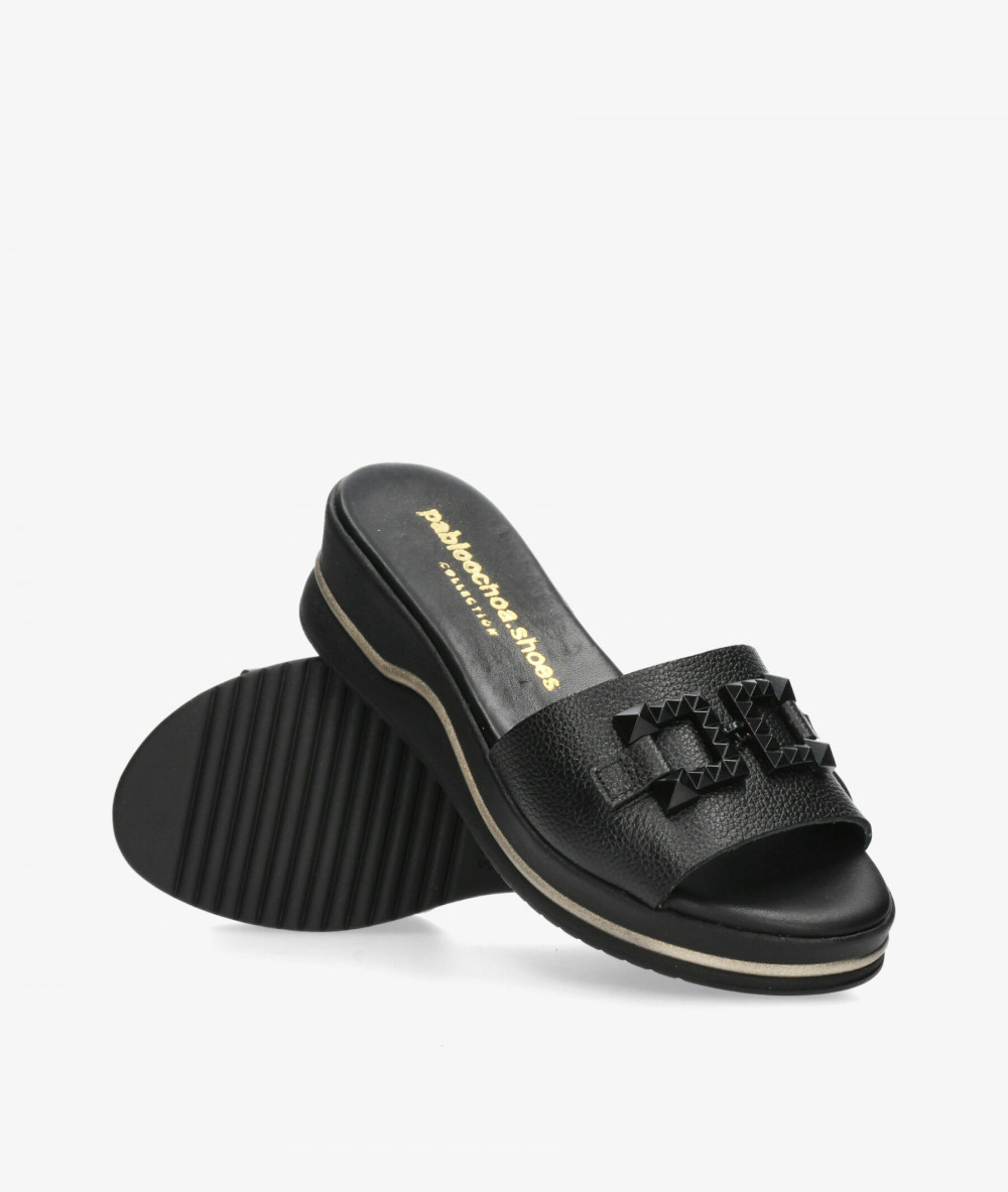 Sandalias pabloochoa.shoes  1015 en negro