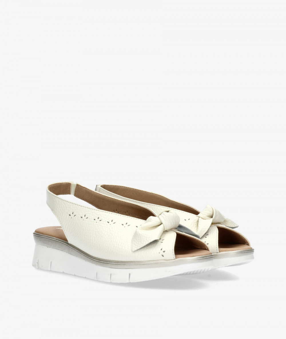 Sandalias pabloochoa.shoes  92400 en hueso
