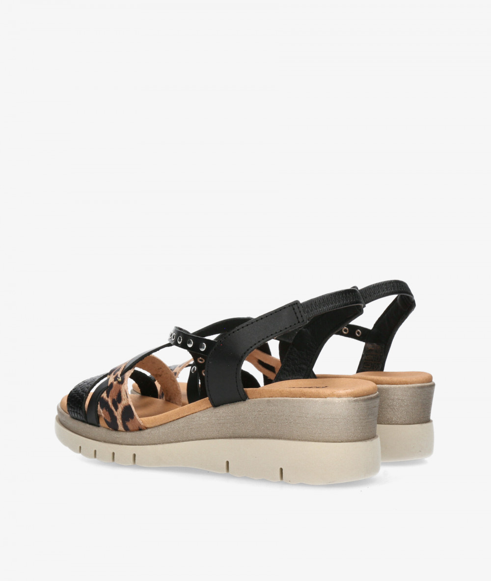 Sandalias pabloochoa.shoes  6016 en negro