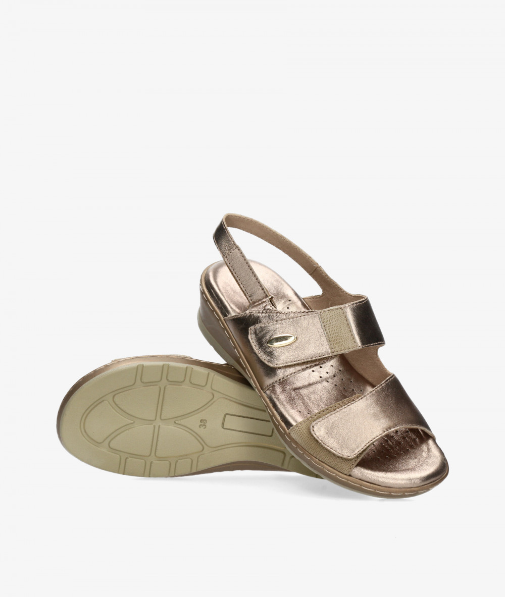 Sandalias St. Gallen  24-05-23401  PIT 07 en oro
