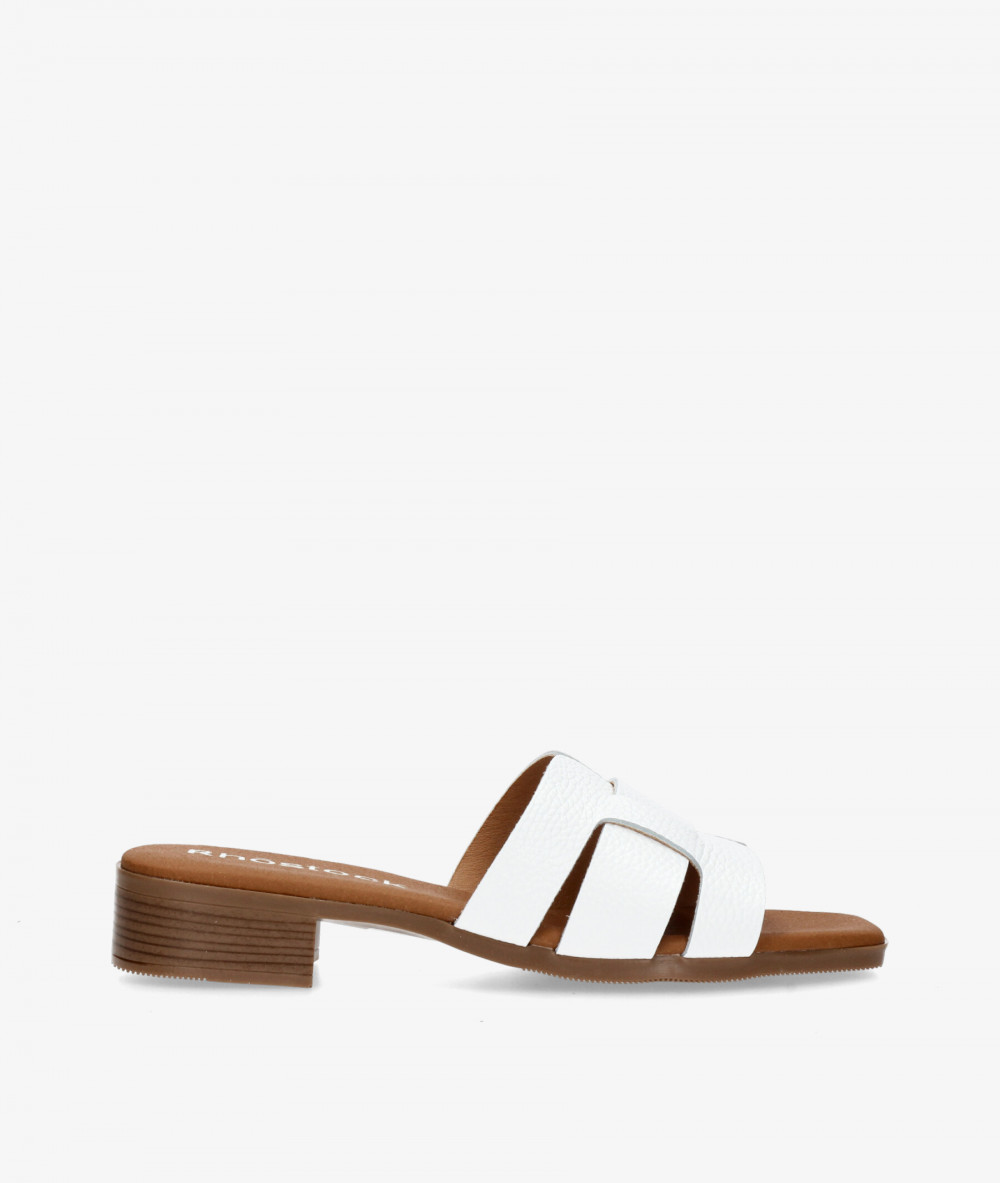 Sandalias Rhostock  5880 en blanco