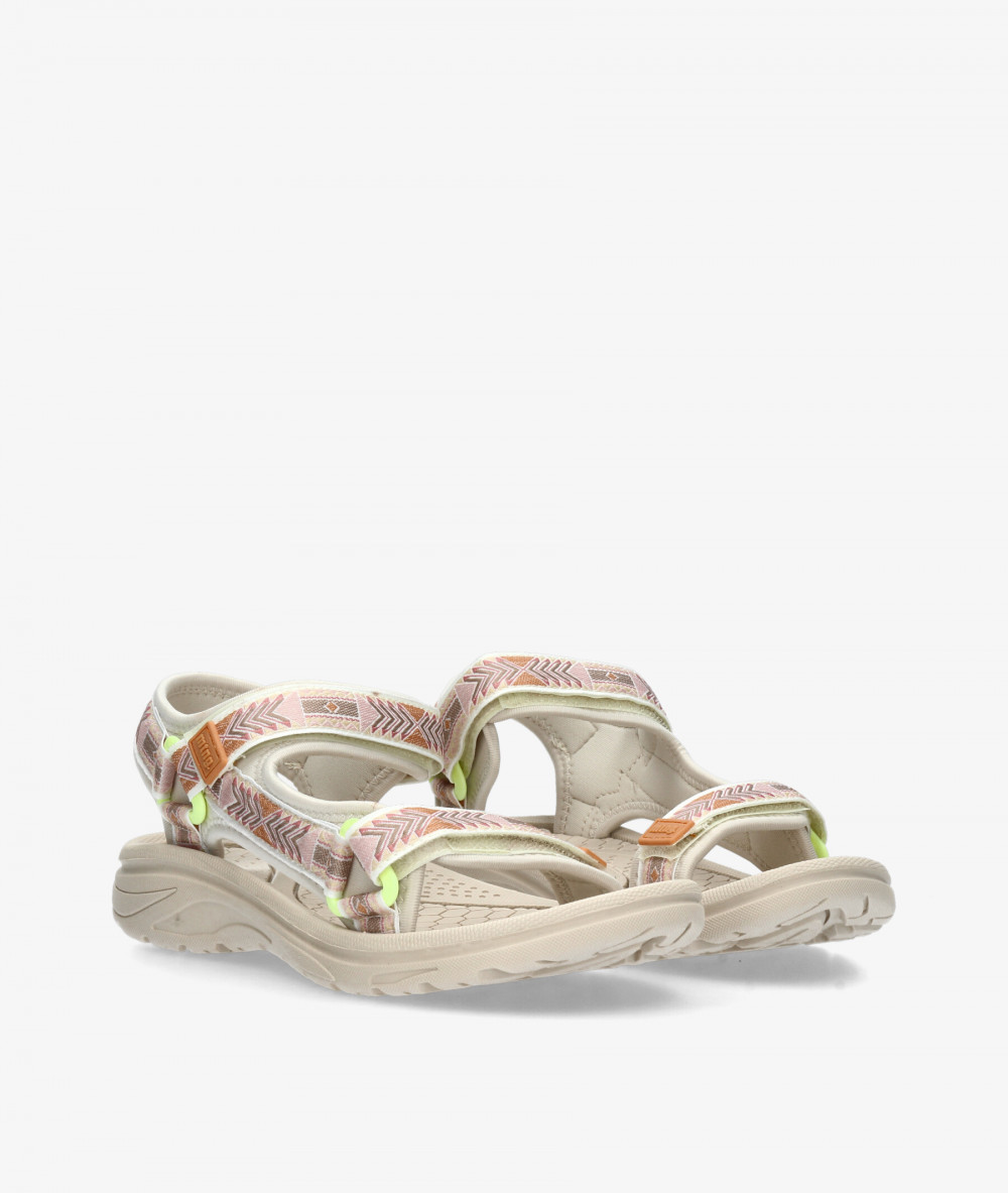 Sandalias Mustang  60804 en nude