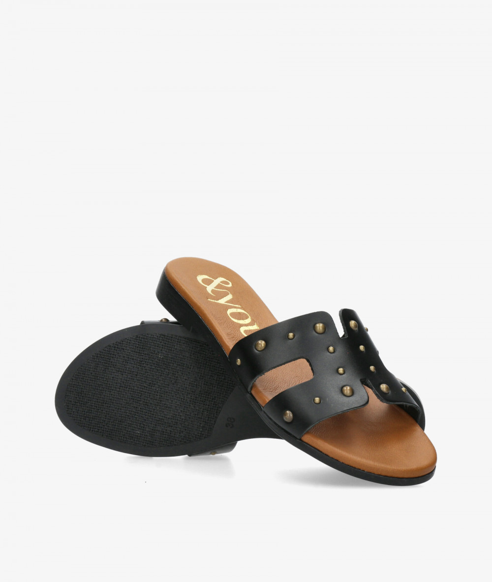 Sandalias bloom&you  1842 TACHAS en negro