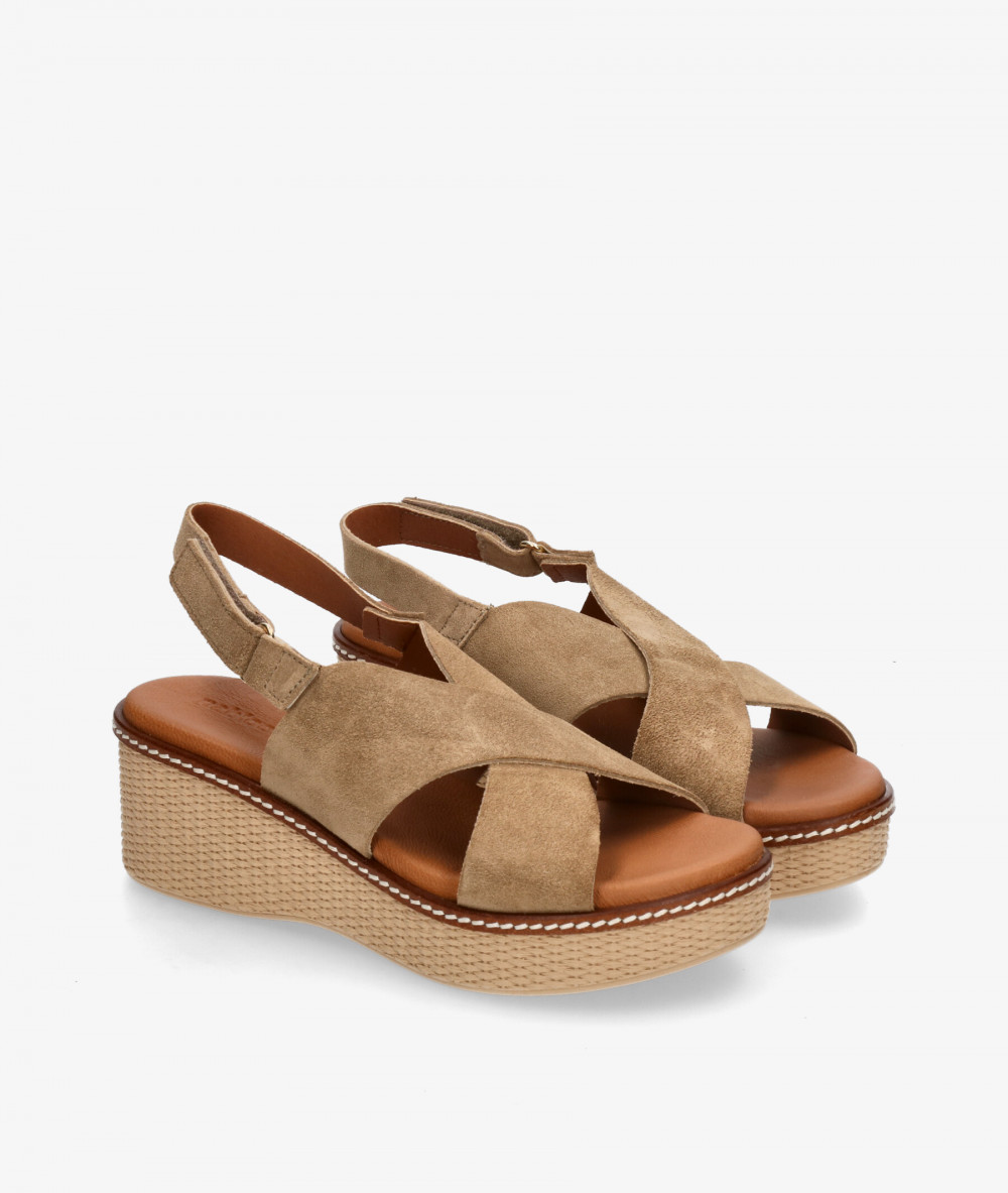Sandalias pabloochoa.shoes  NIDA372 en serraje taupe
