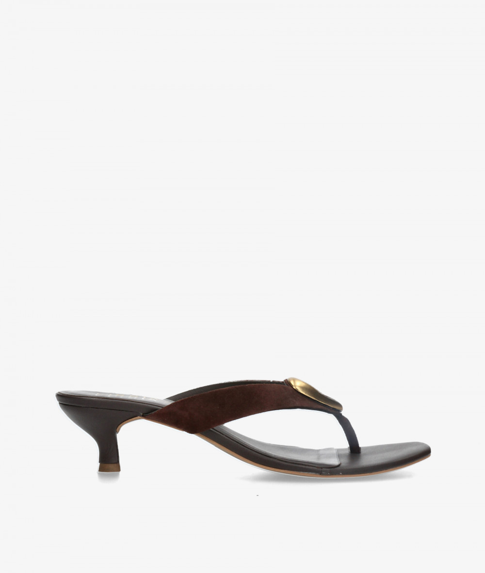 Sandalias Kissia  RSP-11547  JOPA-12 en marrón