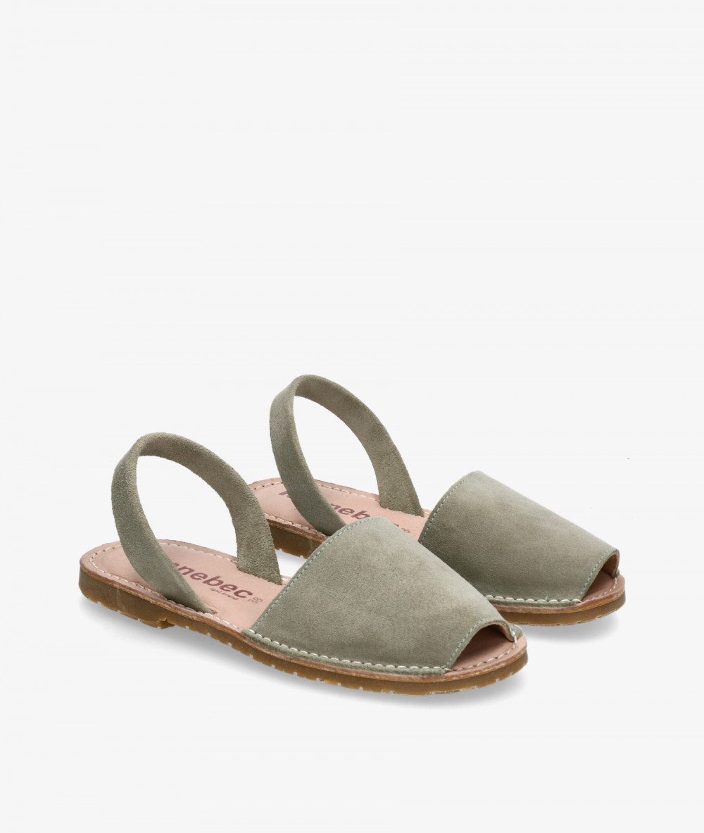 Kénnebec Sandals  150 in kaki split suede
