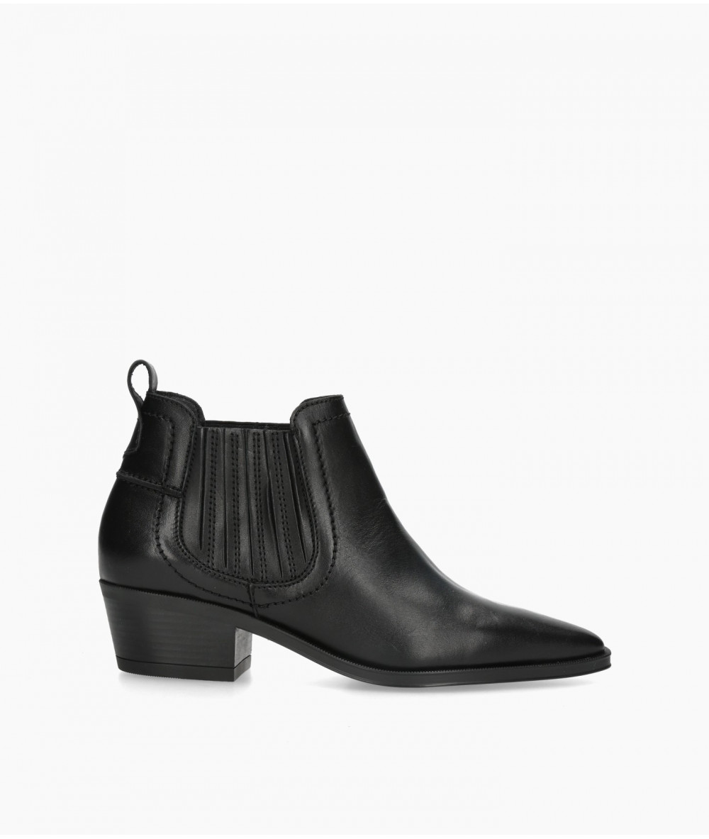 bloom&you Ankle boots  7407 LOANA in black