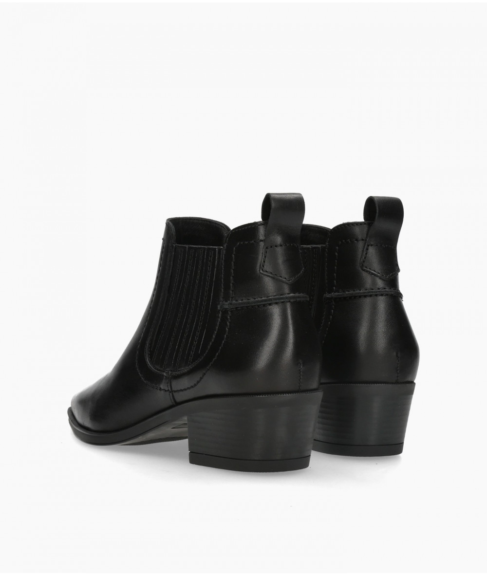bloom&you Ankle boots  7407 LOANA in black