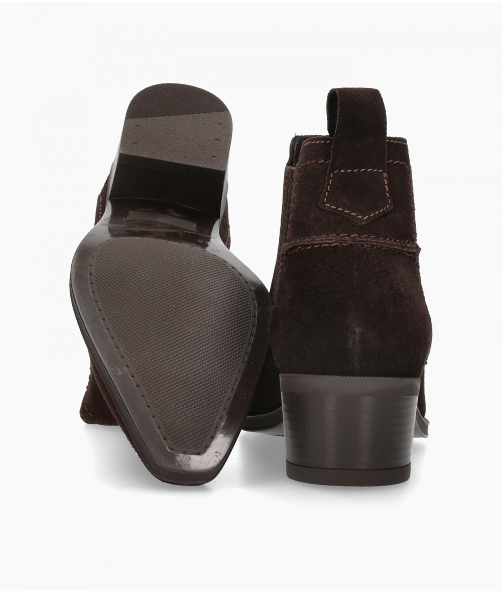 bloom&you Ankle boots  7407 LOANA in brown split suede