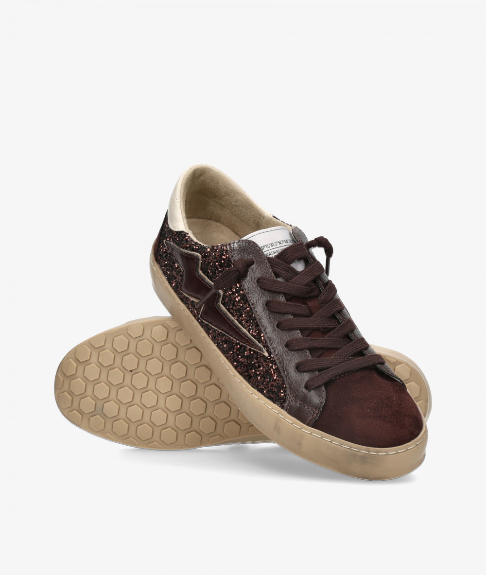Deportivos Corina  M6500 en marrón