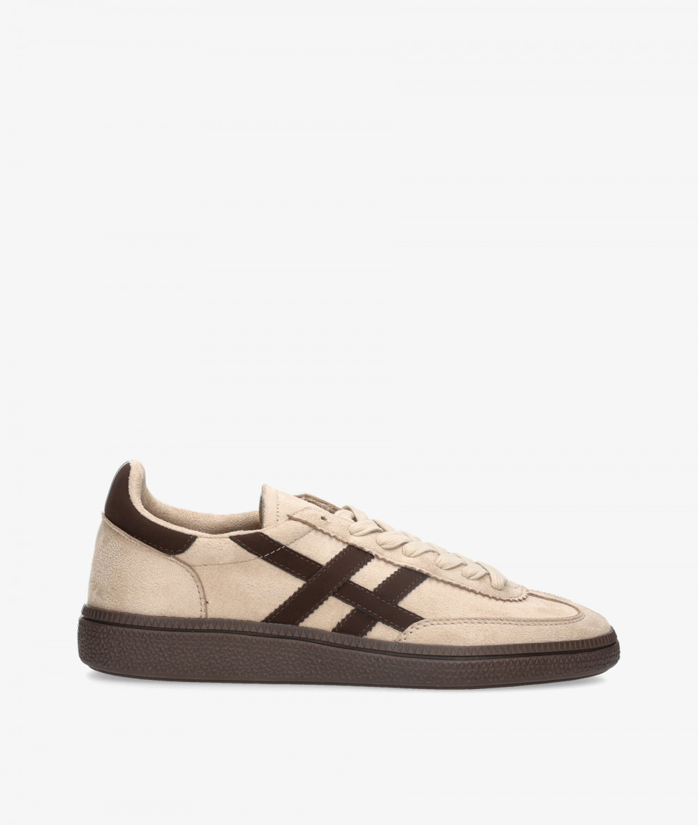 Deportivos Corina  M6520 en beige