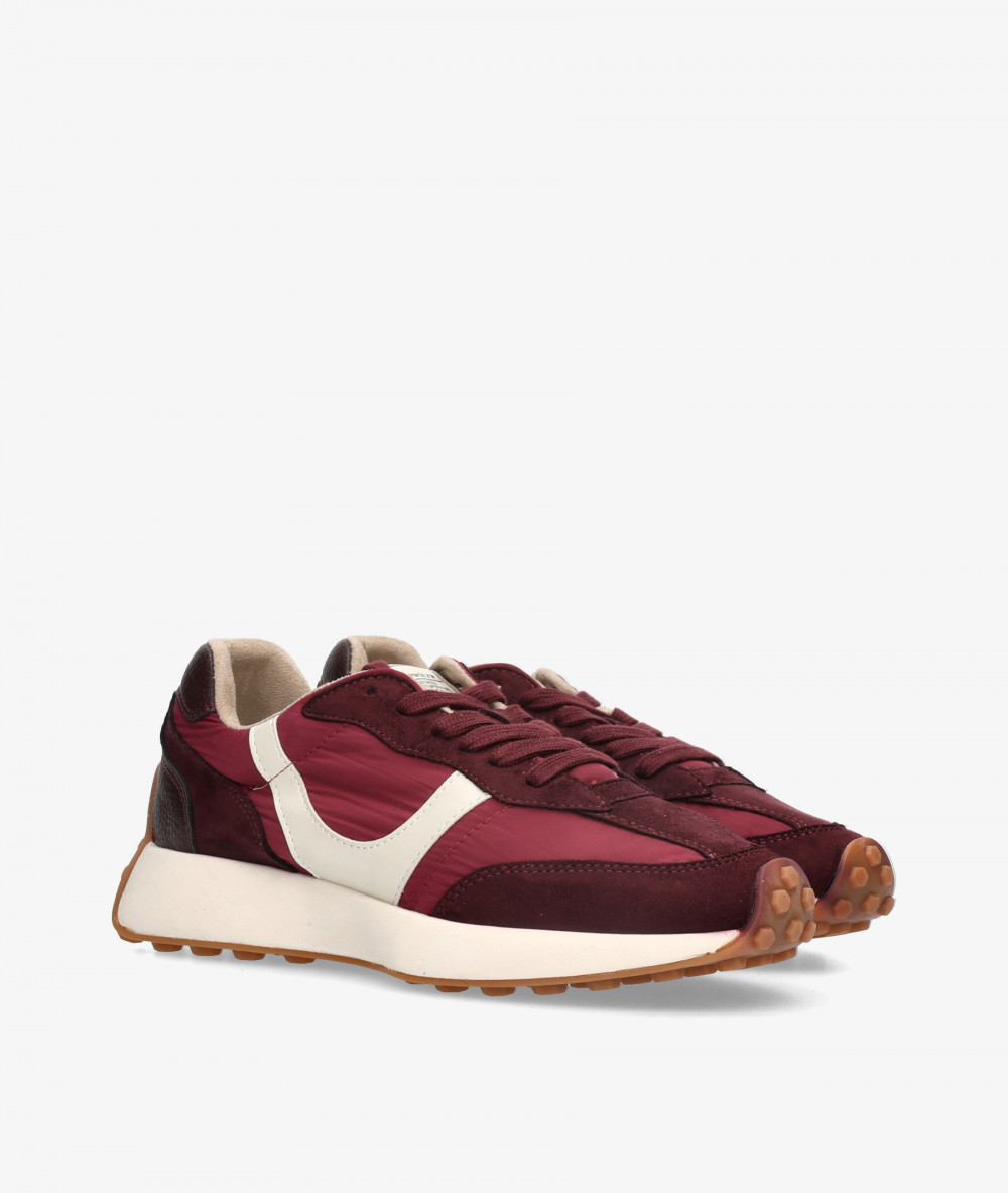 Deportivos Corina  M6530 en burdeos