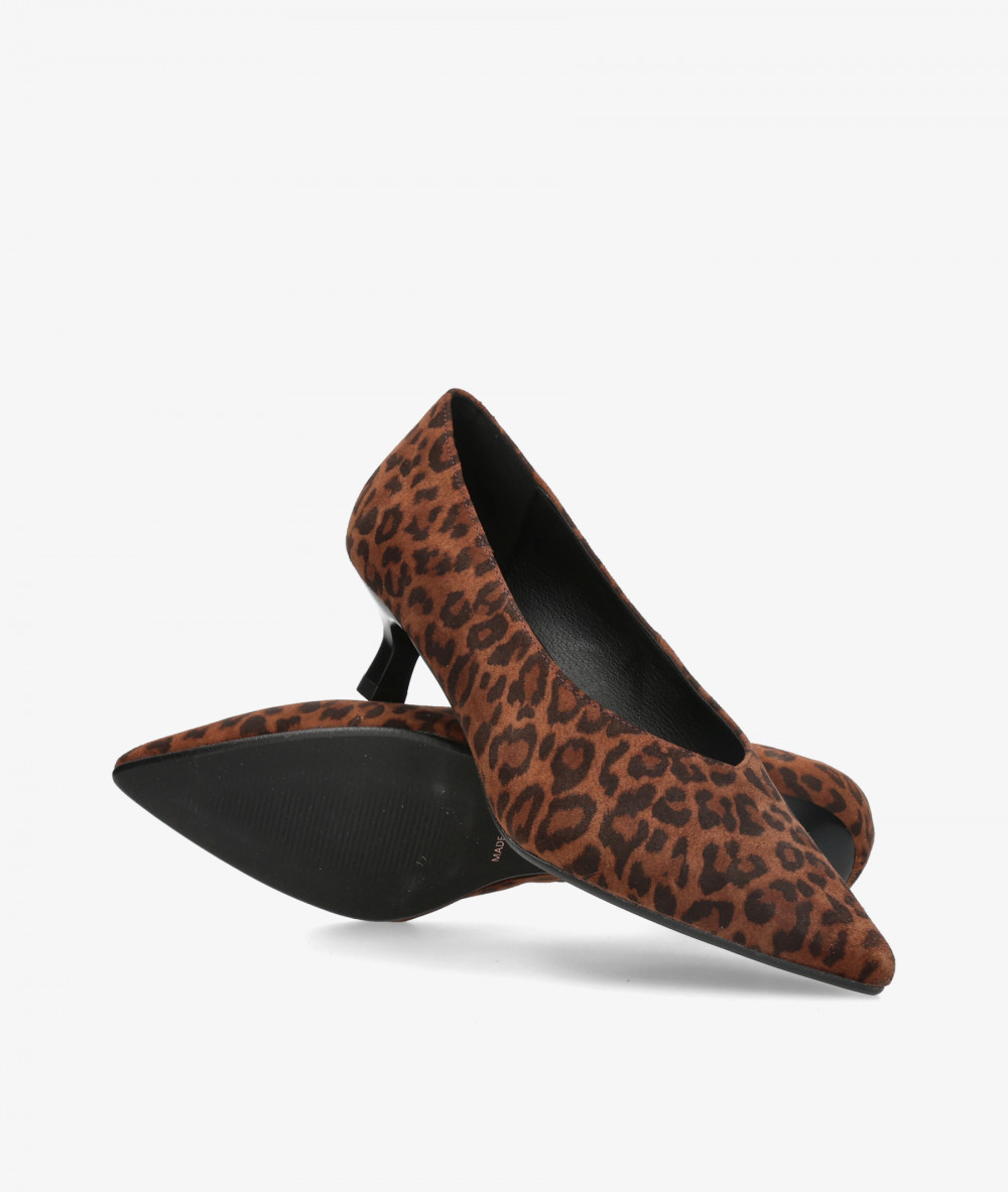 BLOOM Pump shoes ROMINA in leopard print