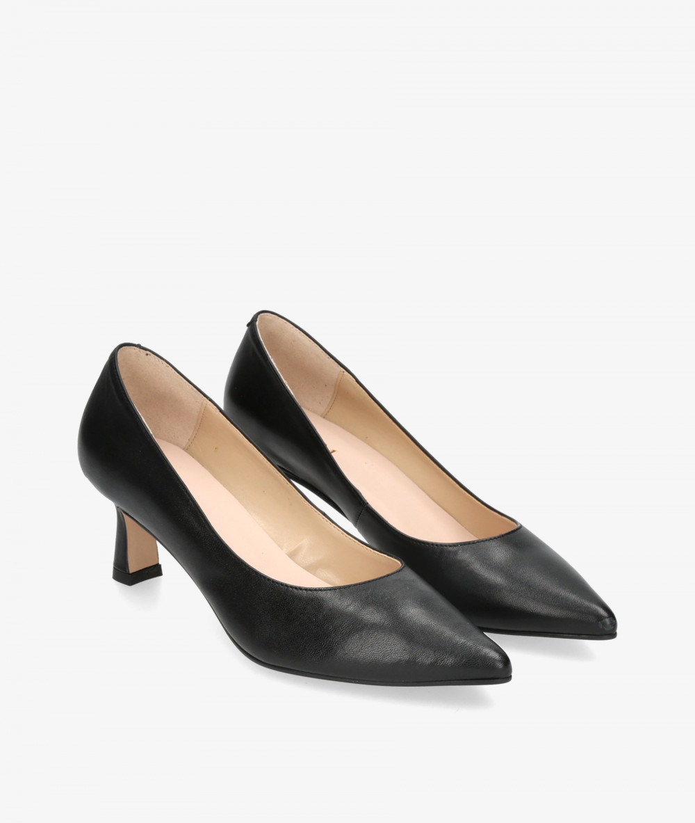 BLOOM Pump shoes DIGO in black