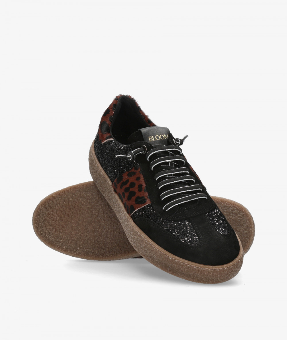 BLOOM Sneakers  RIGOR in black