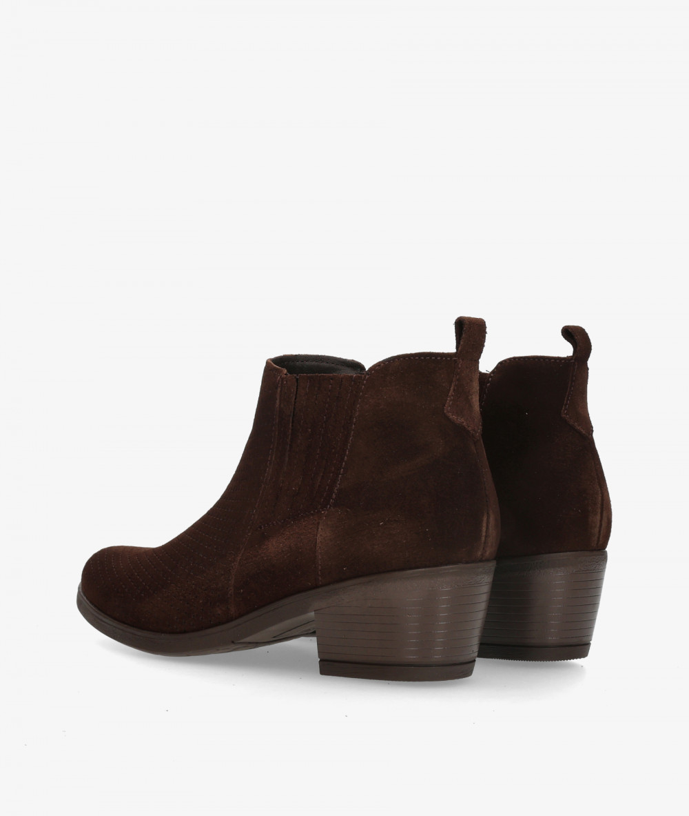BLOOM Ankle boots  ATENEA in brown split suede