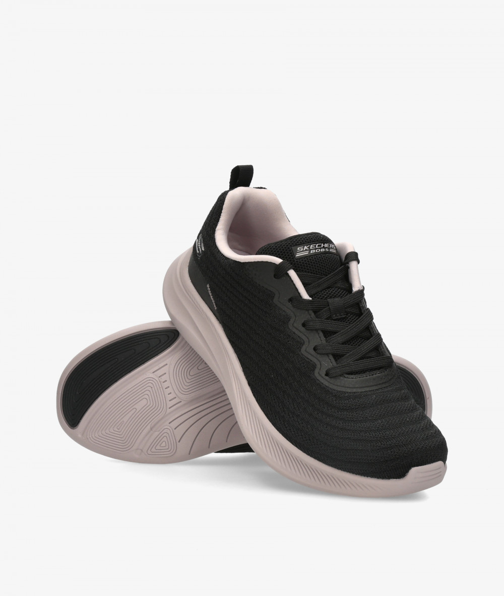 Deportivos Skechers 117731 en negro