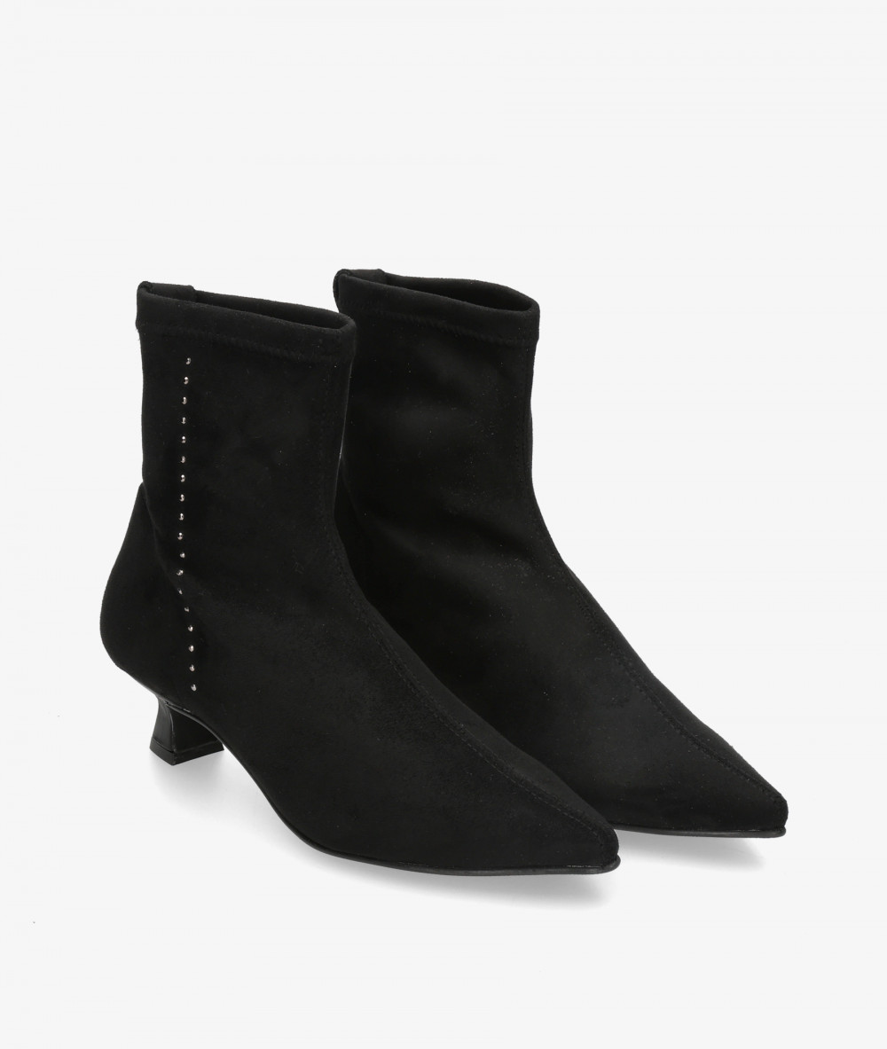 Botines BLOOM  MADI en negro