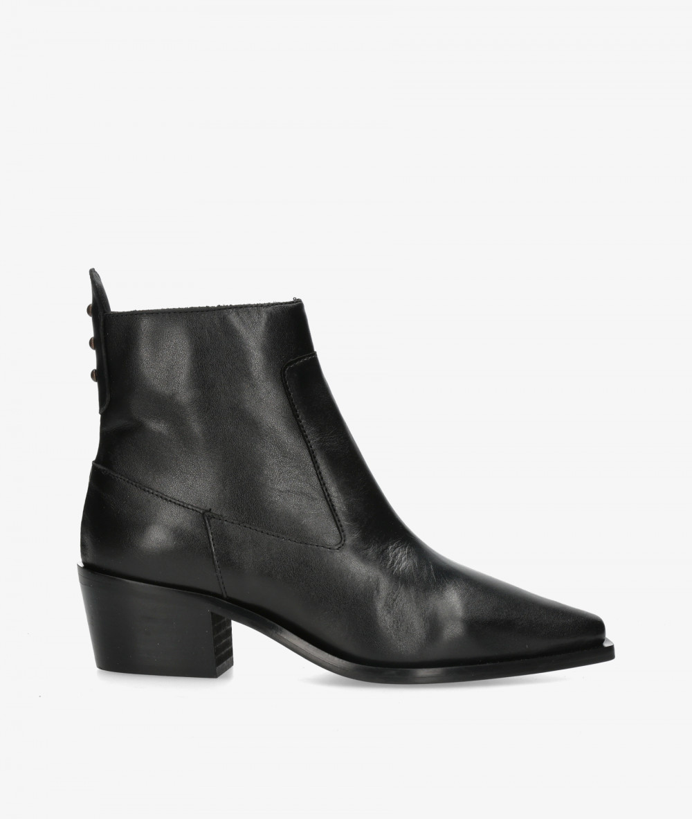 Botines BLOOM  GRACIELA en negro