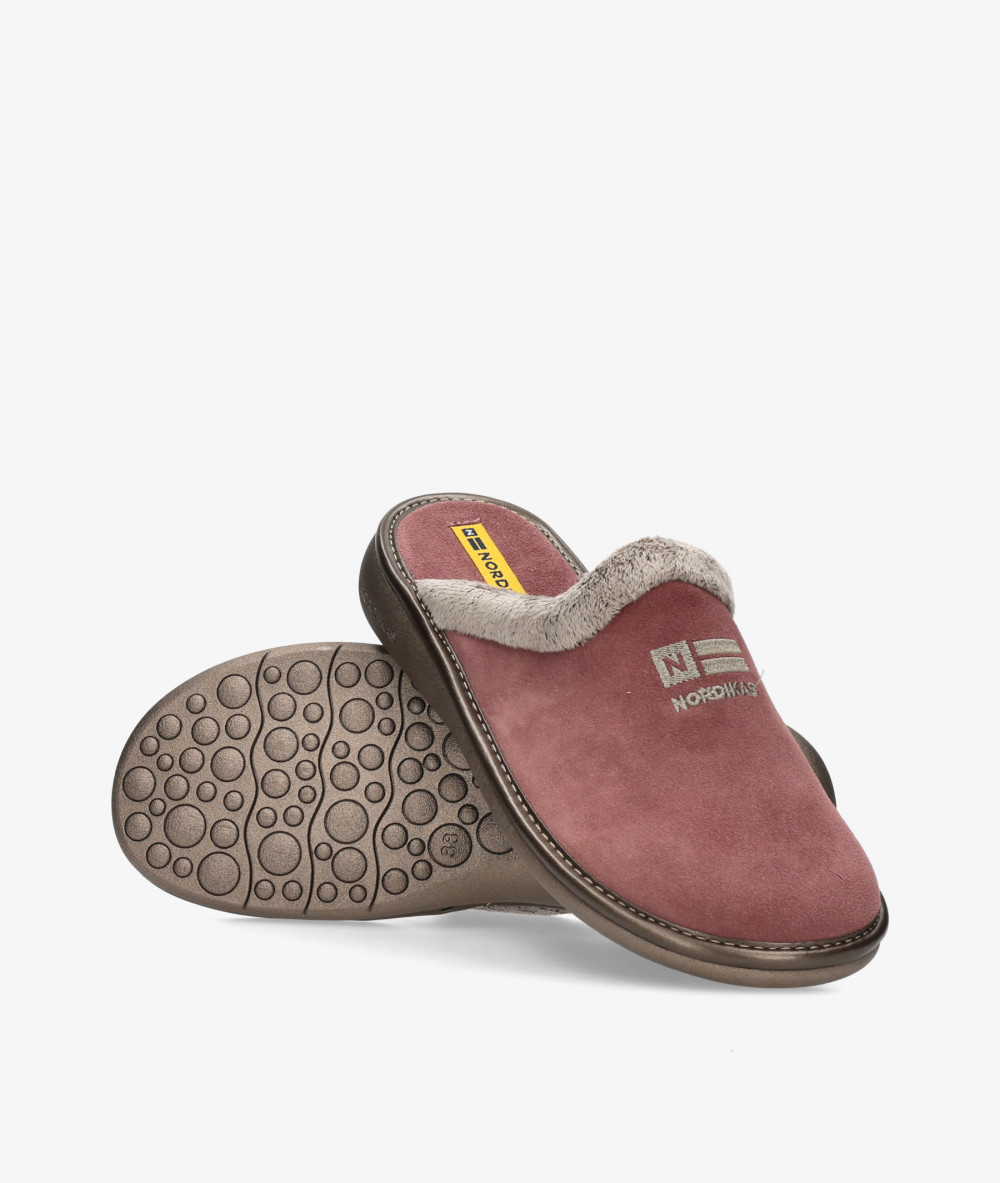 Nordikas Chinela 238-O/8  in nude split suede