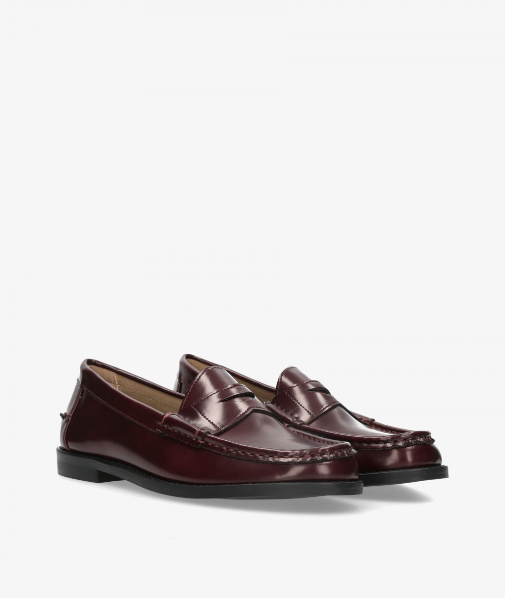 Mocasines Corina M6650 en burdeos