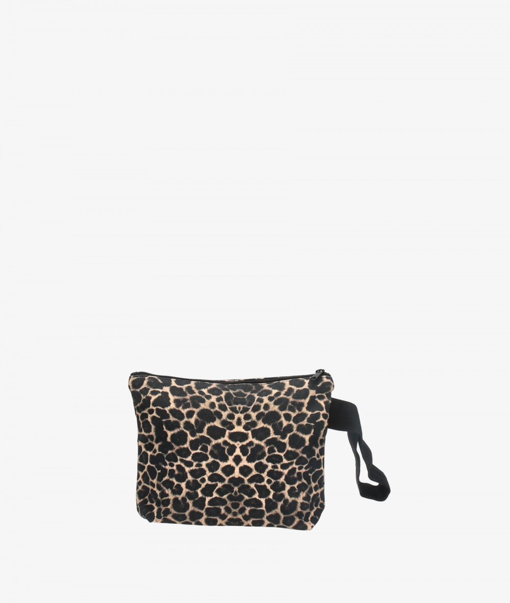 Elevate your look! Our COMPLEM