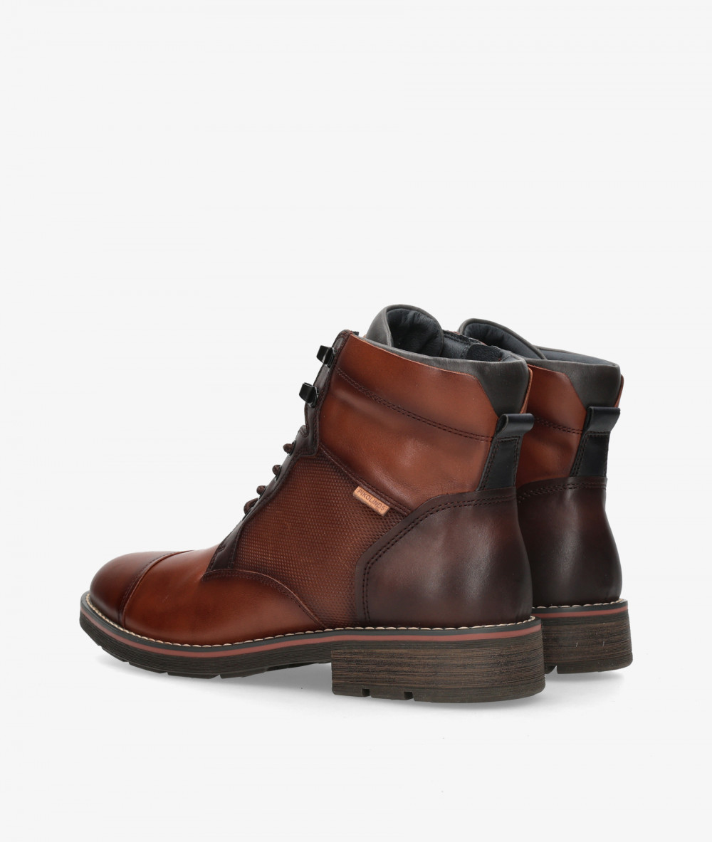 Pikolinos Boots  M2M-8156 in leather
