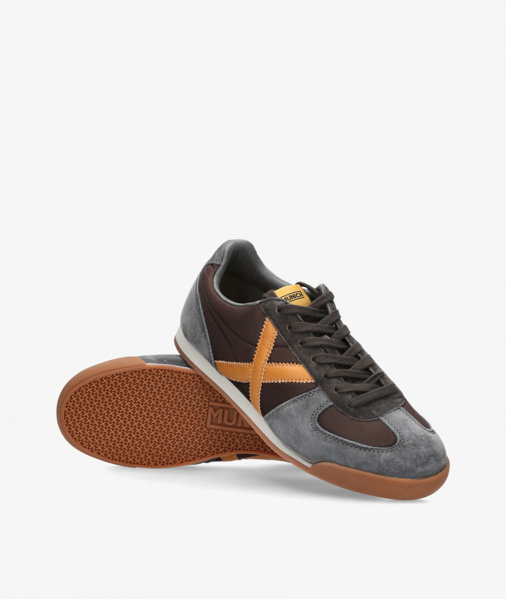 Munich Sneakers  STEREO in brown