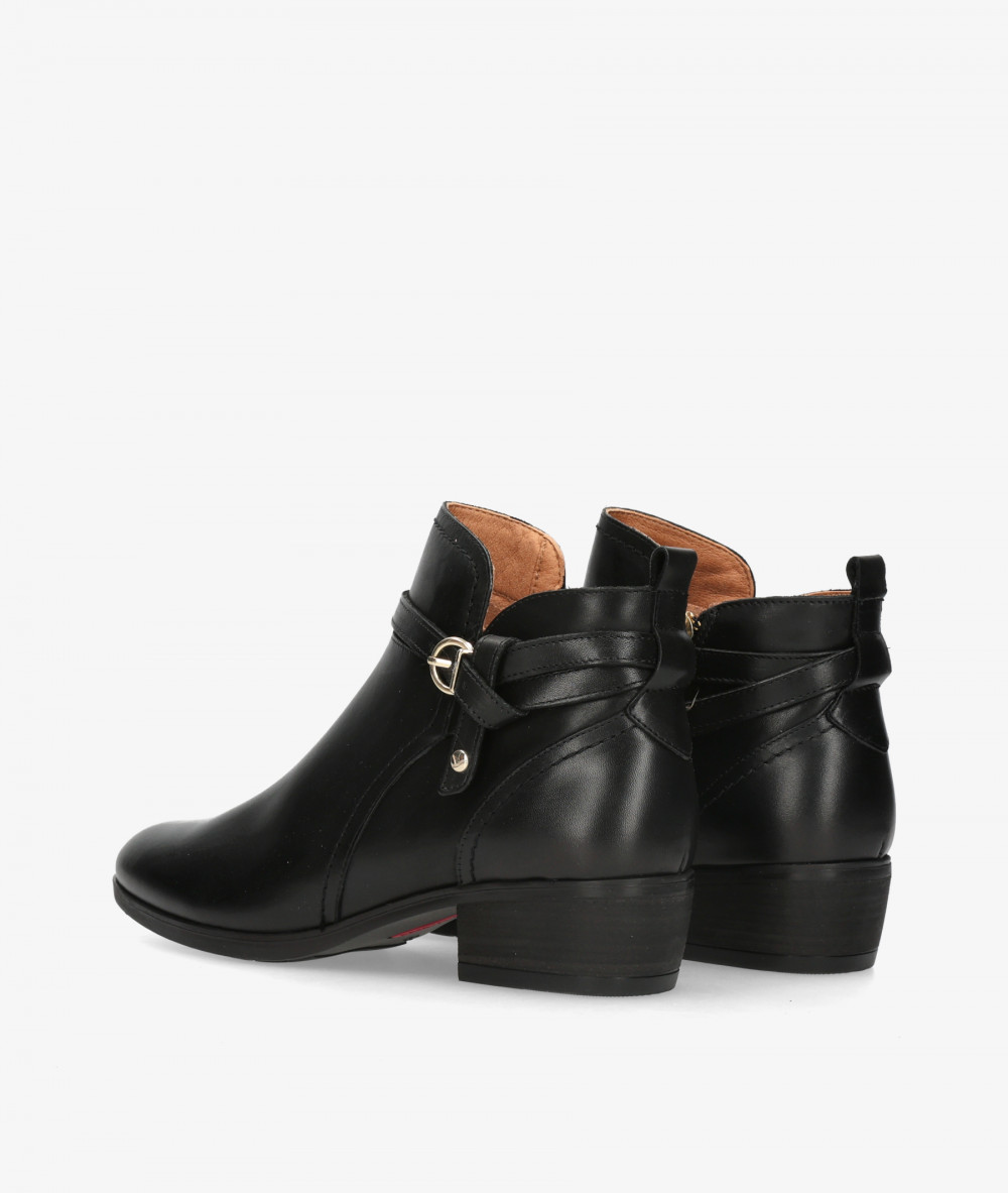 Botines Pikolinos  W1U-8901 en negro
