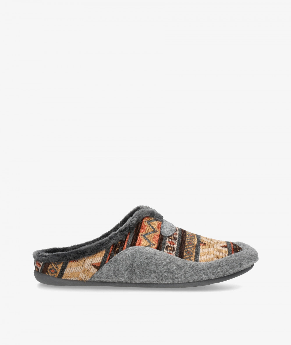 Zapatillas de casa Garzón  8450
